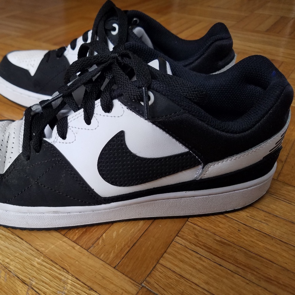 Nike Black and White
